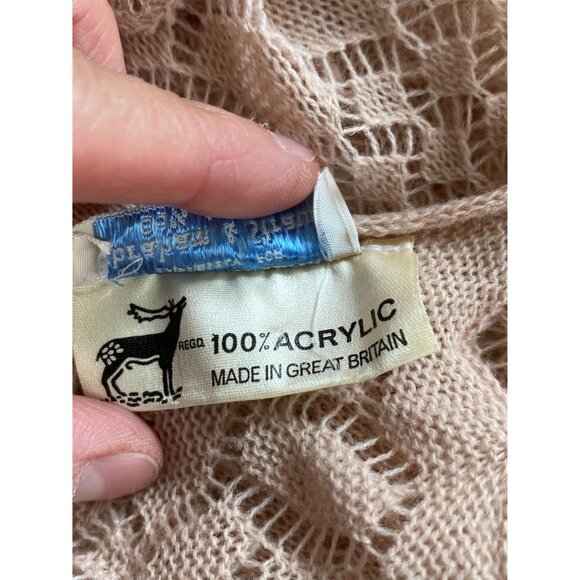 Vintage Abraham & Straus Light Pink Acrylic Open Knit Scarf / Wrap, 60s/70s - Picture 5 of 9